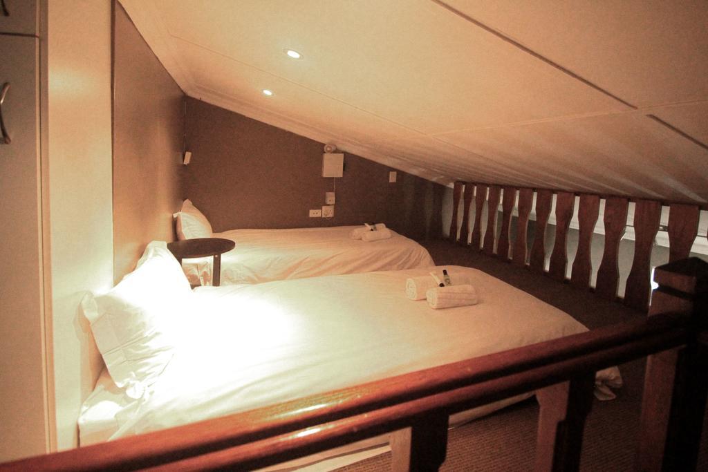 1932 House Bed And Breakfast ウォルビスベイ エクステリア 写真